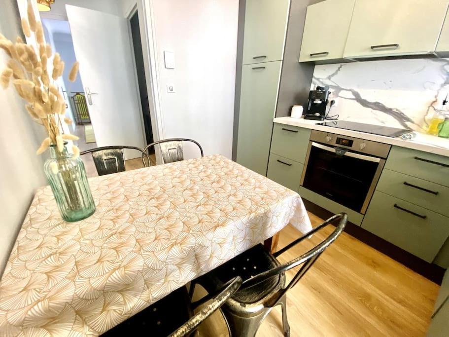 Appartement Proche Du Lac D'Allier Vichy Eksteriør bilde